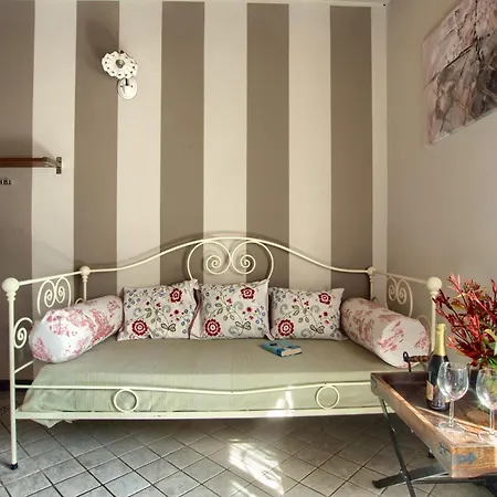 Casa Immersa Nella Natura Con Piscina, Ac E Wifi 3 *